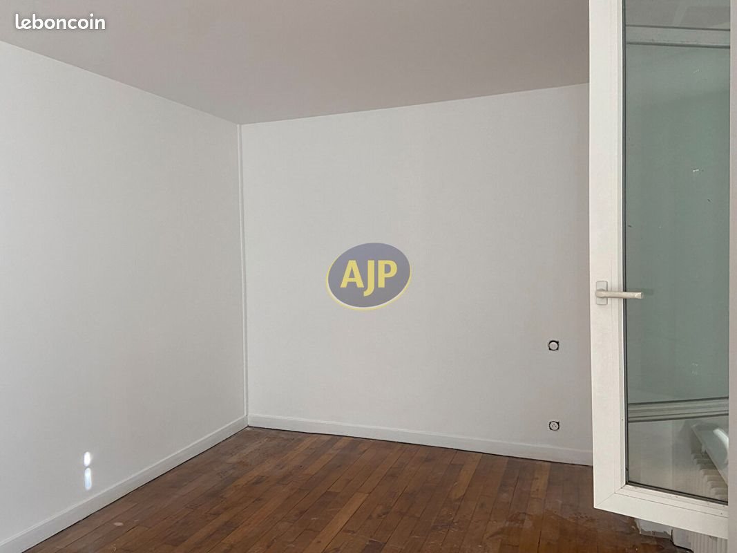 Appartement à louer, 85m², Rohan