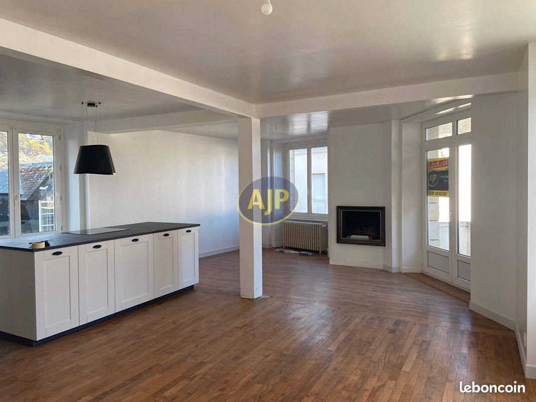 Appartement à louer, 87m², Rohan