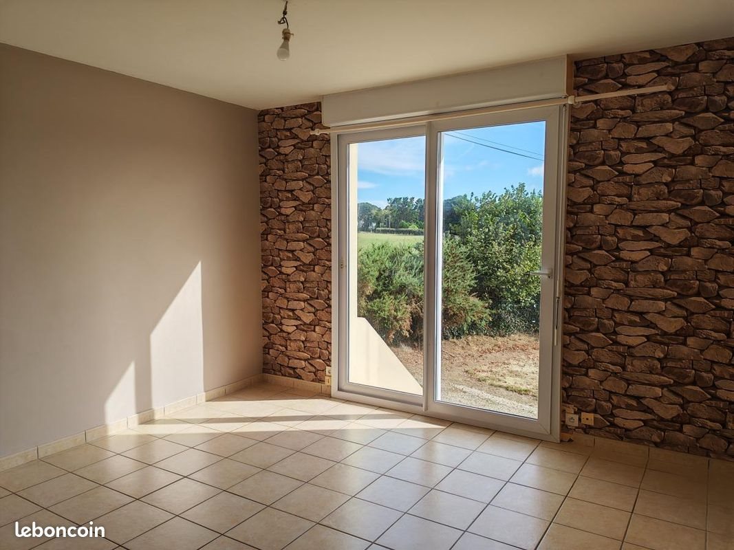 Maison à vendre, 66m², Plouvorn