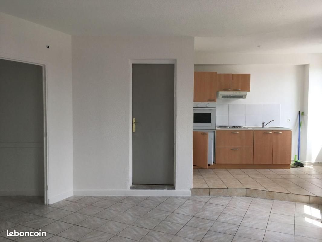 Appartement à louer, 44m², Valence