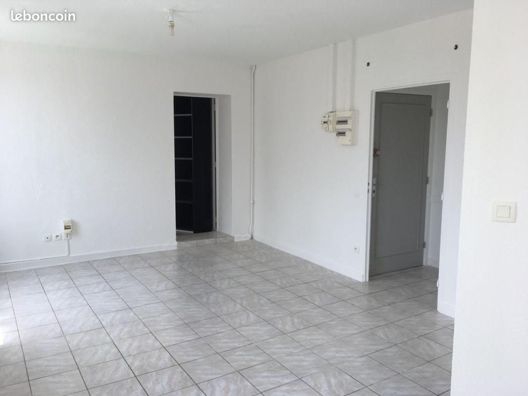Appartement à louer, 44m², Valence