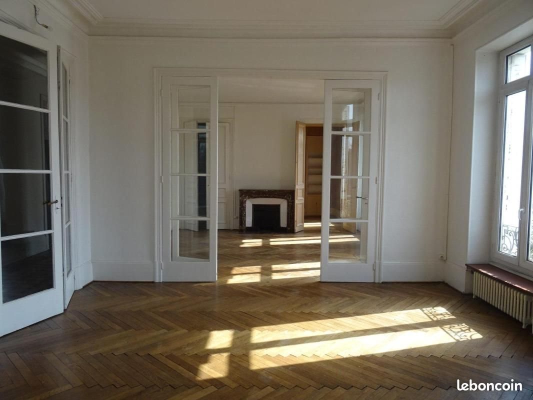 Appartement à louer, 188m², Valence