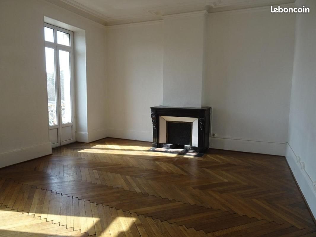 Appartement à louer, 188m², Valence