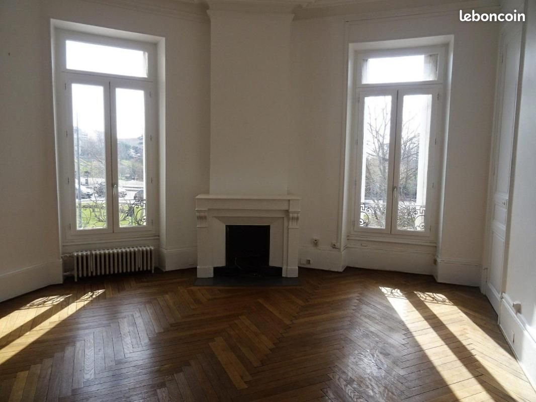 Appartement à louer, 188m², Valence