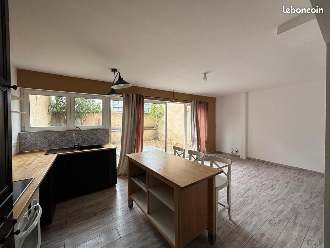 Appartement à louer, 63m², Valence