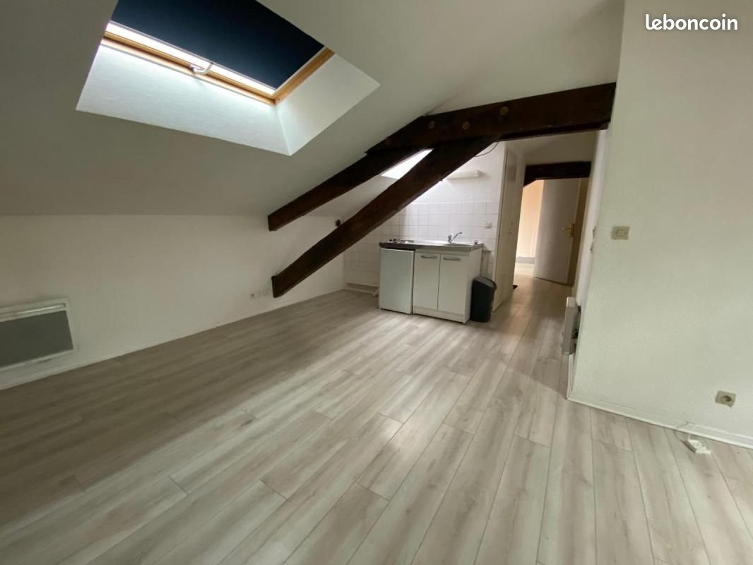 Appartement à louer, 18m², Valence