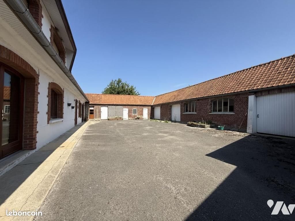 Maison à vendre, 143m², Mametz