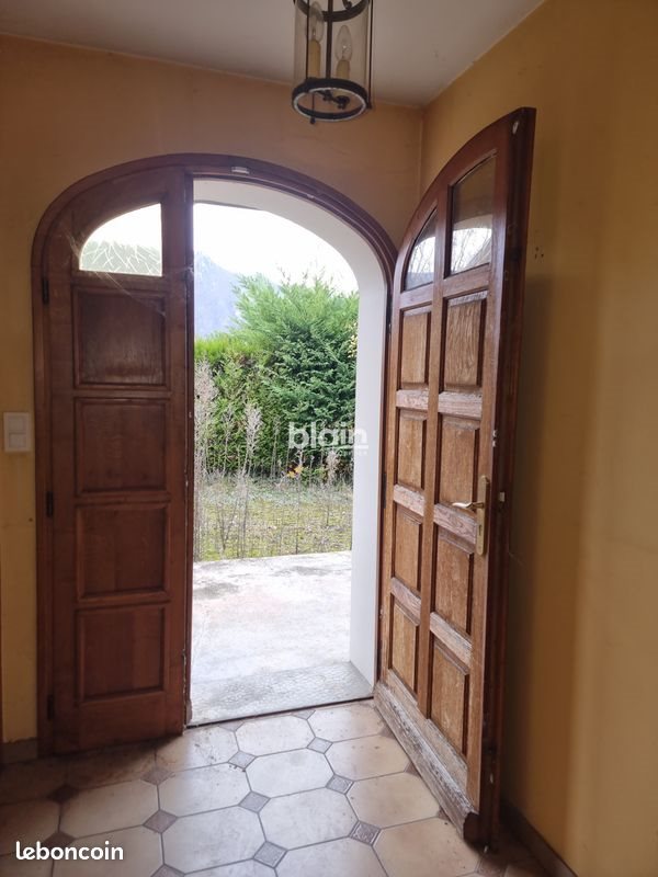 Maison à vendre, 82m², Tresserve