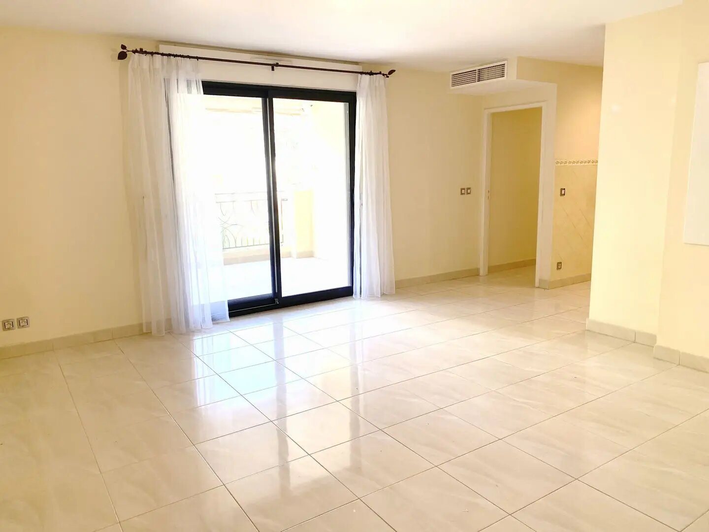 Appartement à vendre, 67m², Hyères