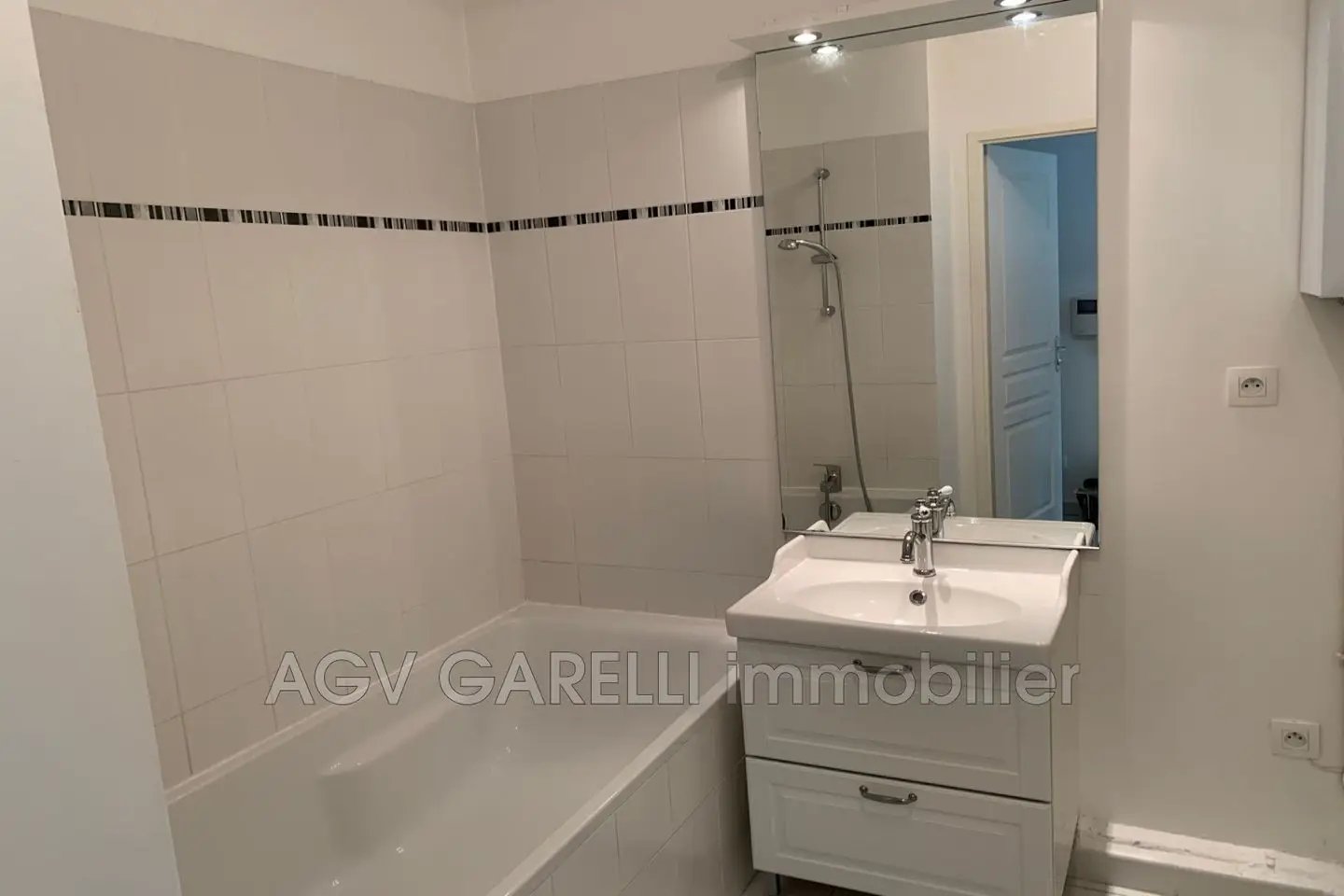 Appartement à louer, 55m², Toulon