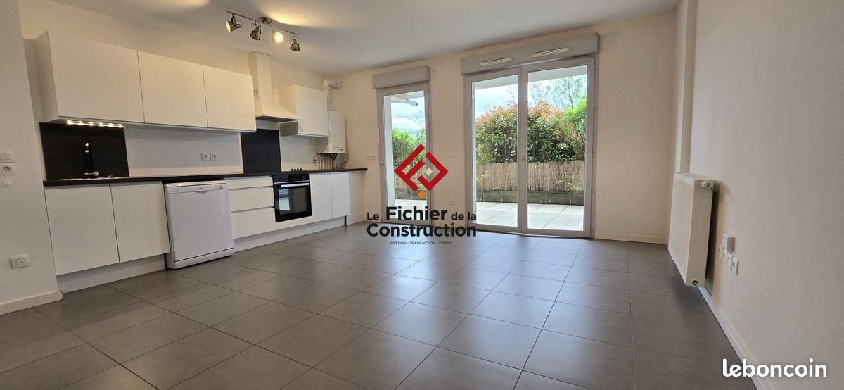 Appartement à louer, 68m², Saint-Ismier