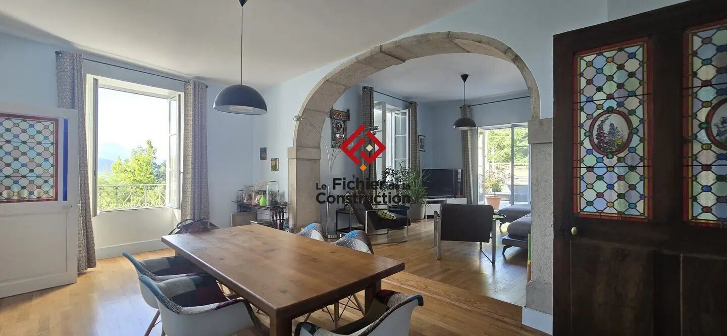 Maison à louer, 253m², La Tronche