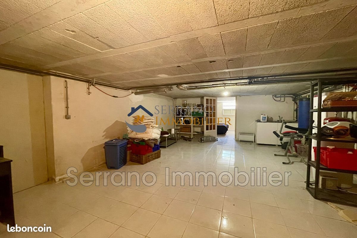Maison à vendre, 145m², Eyragues
