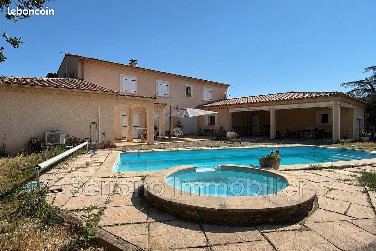 Maison à vendre, 238m², Salazac