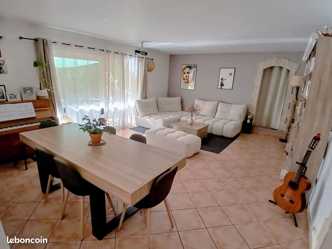 Maison à vendre, 135m², Le Revest-les-Eaux