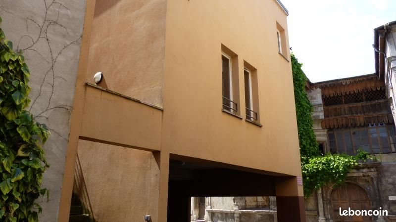 Appartement à louer, 63m², Vézelise