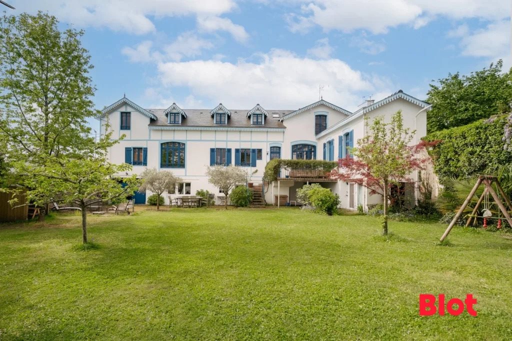Maison à vendre, 337m², Vannes