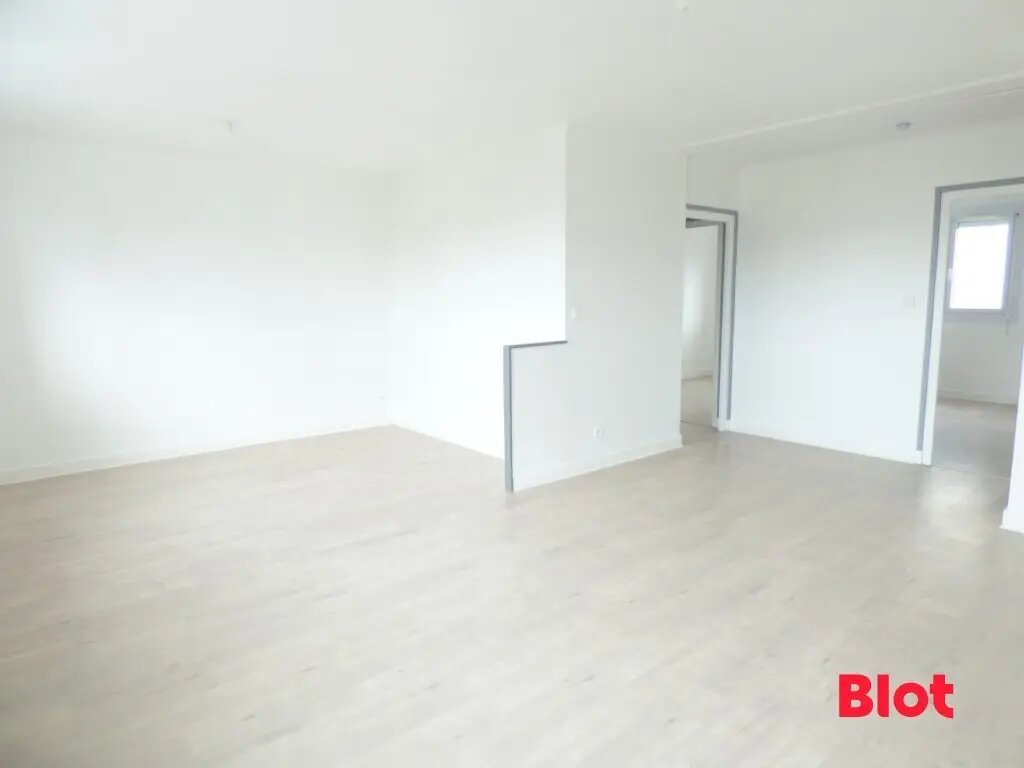 Appartement à louer, 74m², Vannes