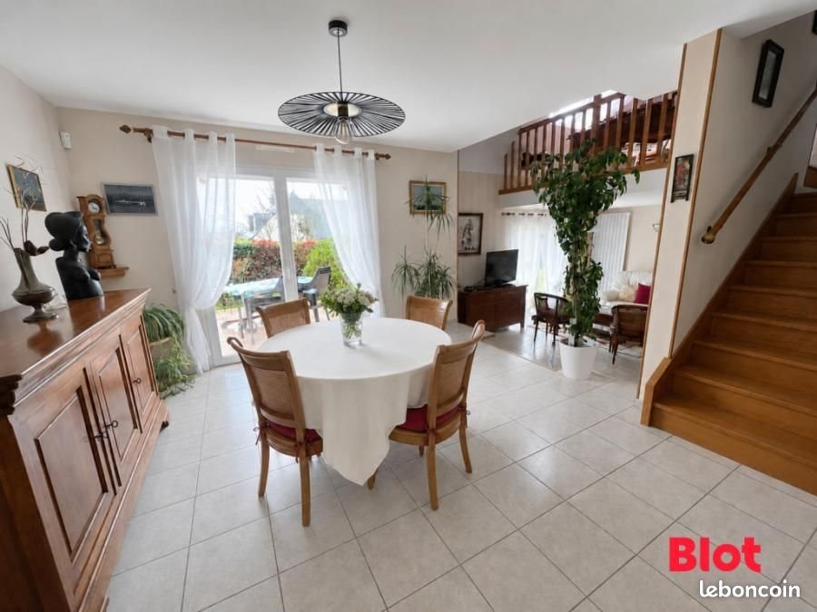 Maison à vendre, 90m², Berric