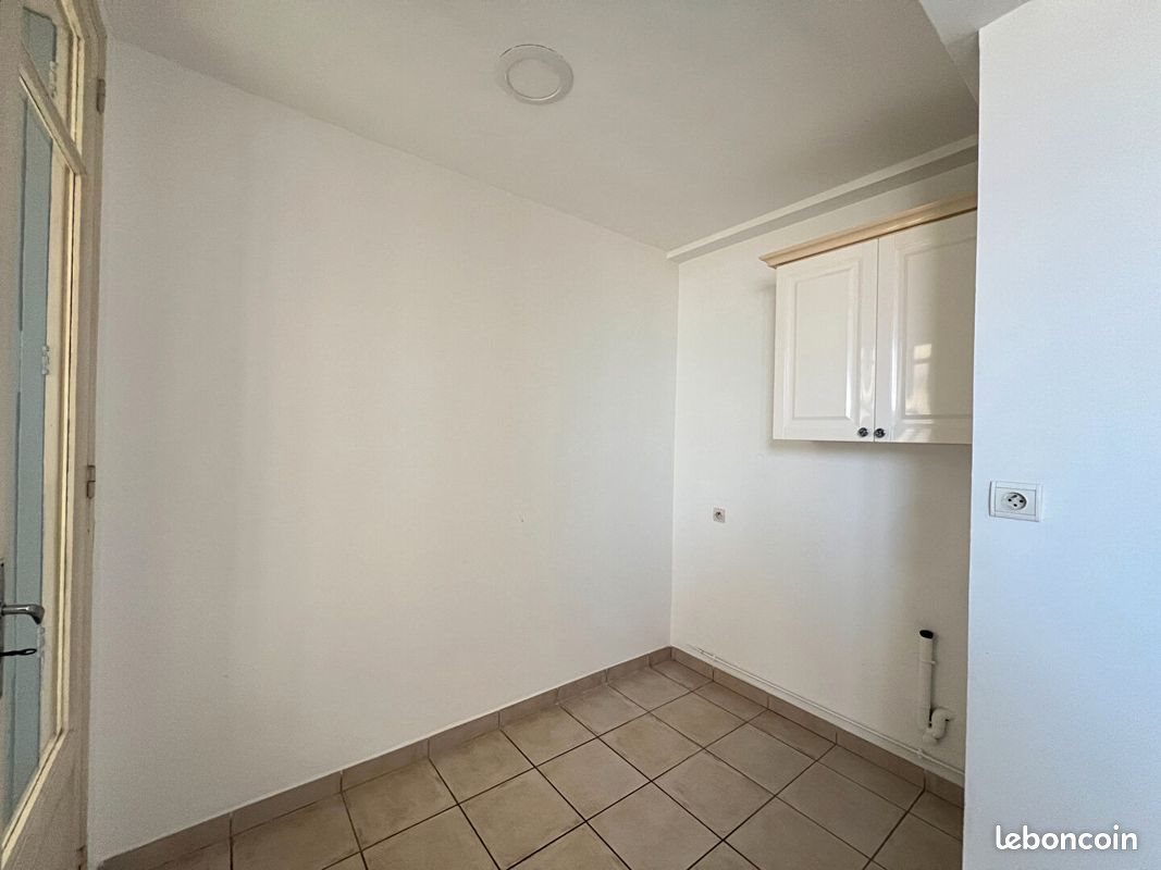 Appartement à louer, 48m², La Seyne-sur-Mer