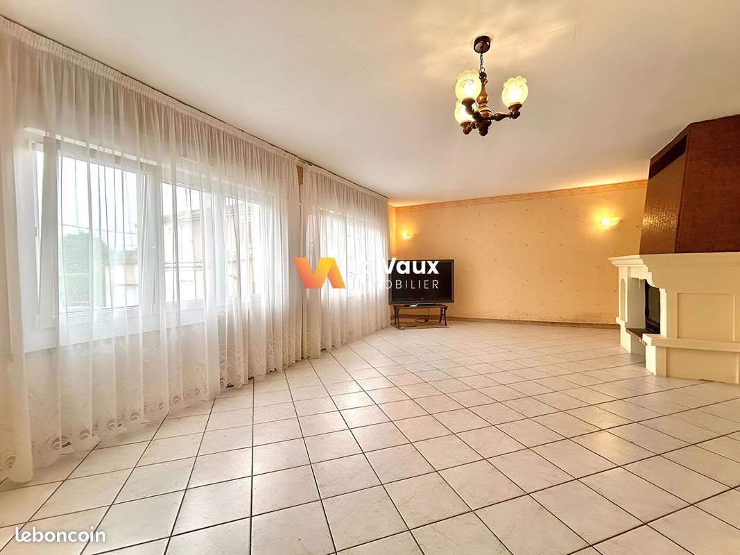 Maison à vendre, 94m², Neuves-Maisons
