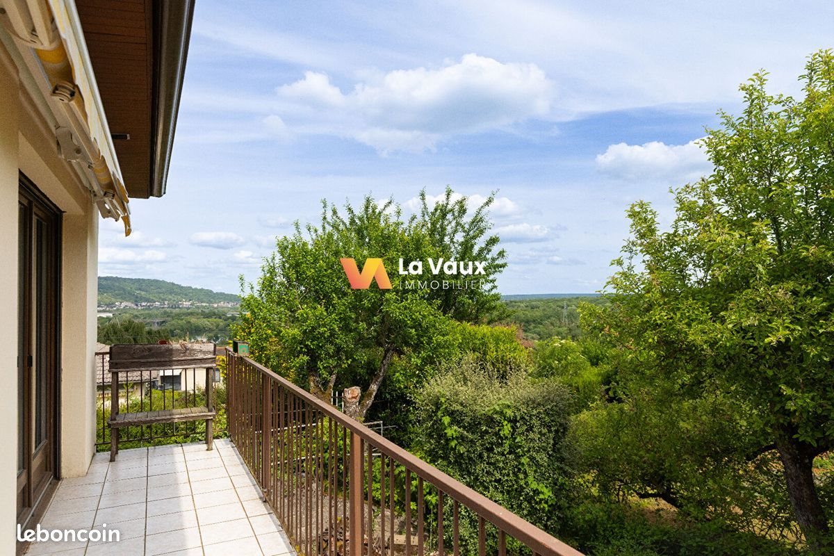 Maison à vendre, 135m², Pont-Saint-Vincent