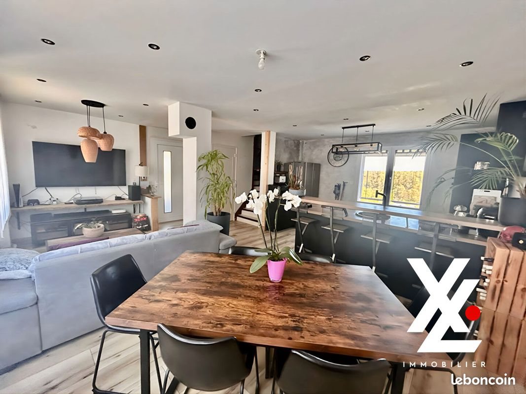 Maison à vendre, 96m², Pont-Saint-Vincent