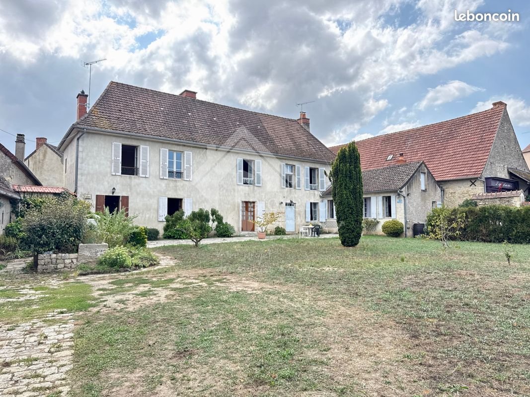Maison à vendre, 250m², Le Veurdre