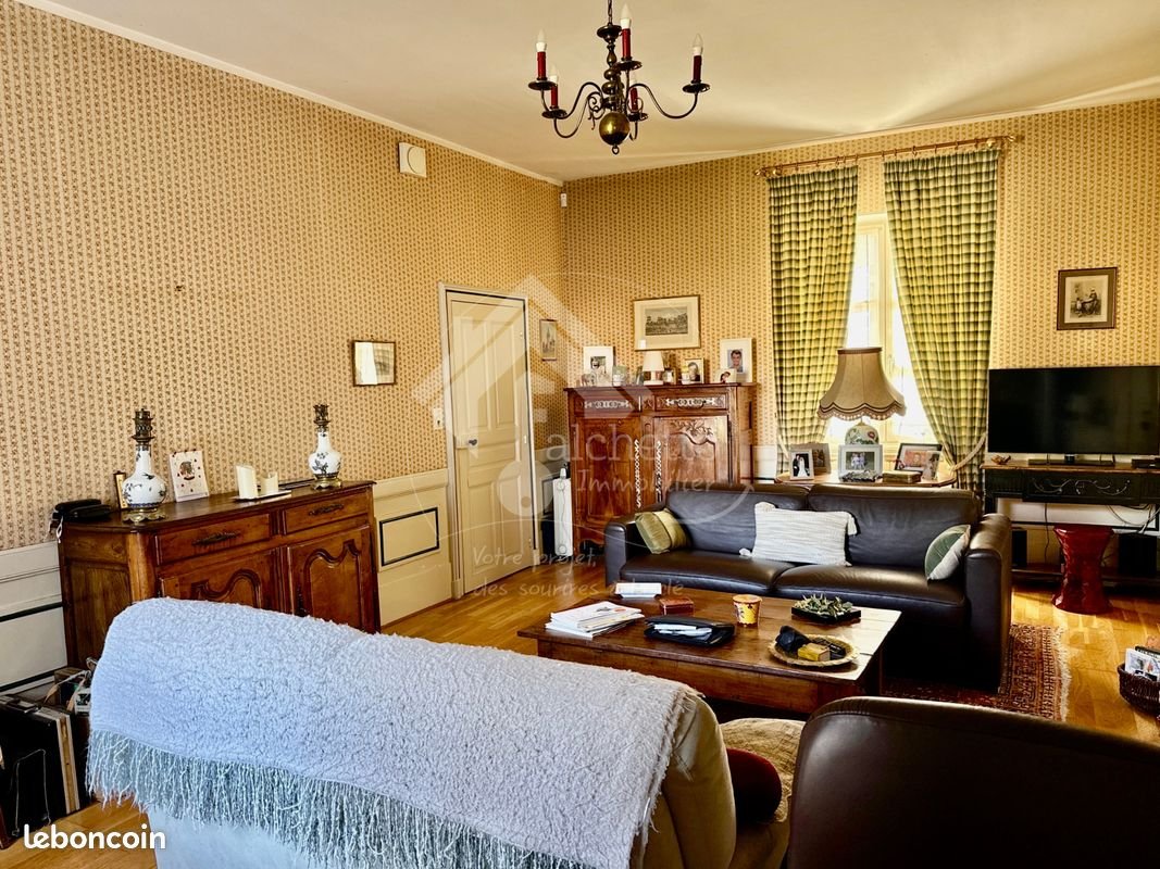 Maison à vendre, 250m², Le Veurdre