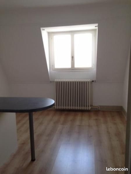 Appartement à louer, 22m², Saint-Etienne