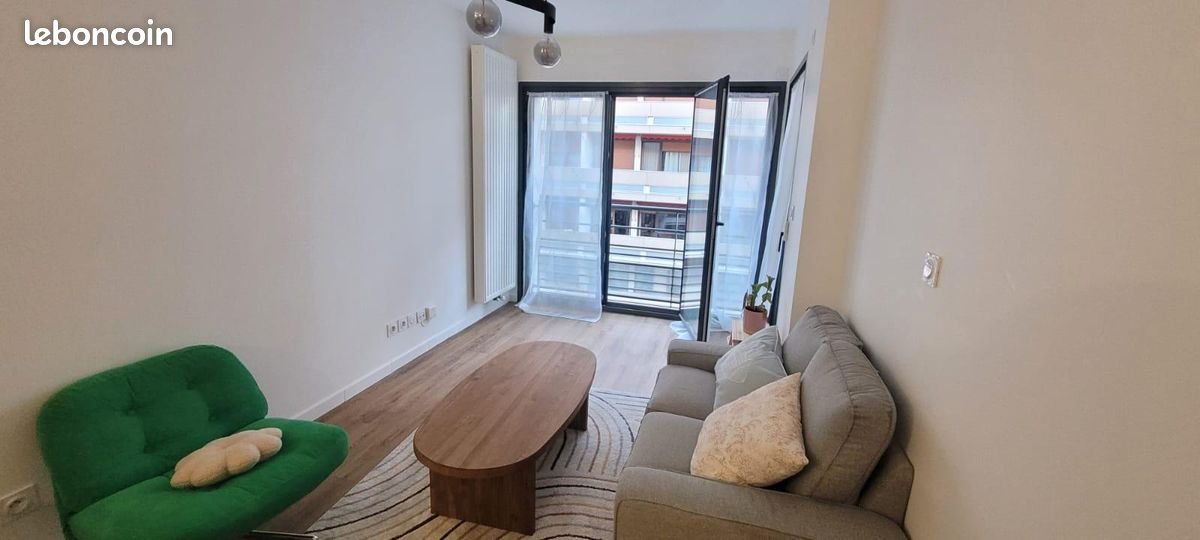 Appartement à louer, 40m², Saint-Étienne