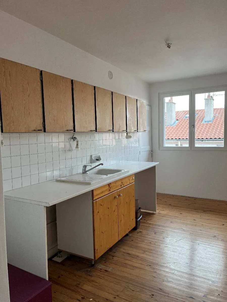 Appartement à louer, 41m², Saint-Genest-Lerpt
