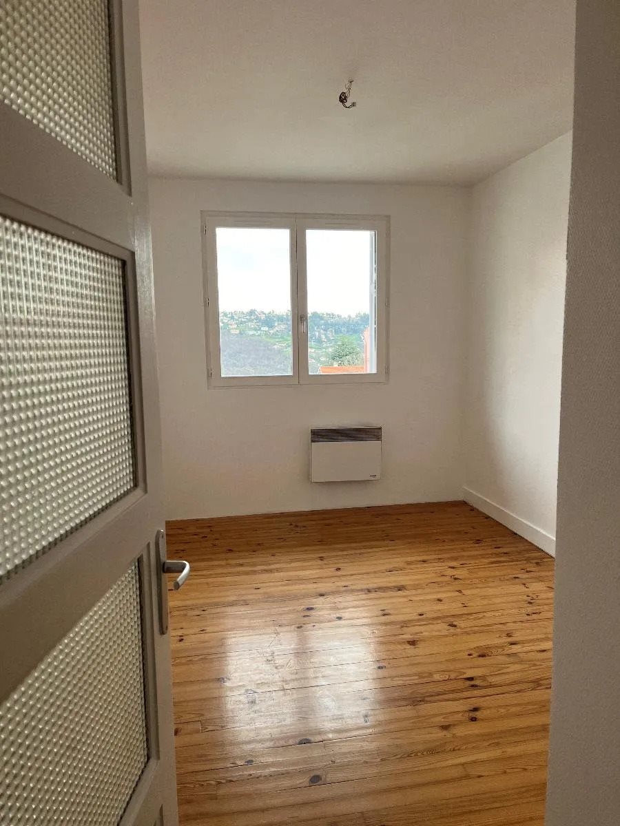 Appartement à louer, 41m², Saint-Genest-Lerpt