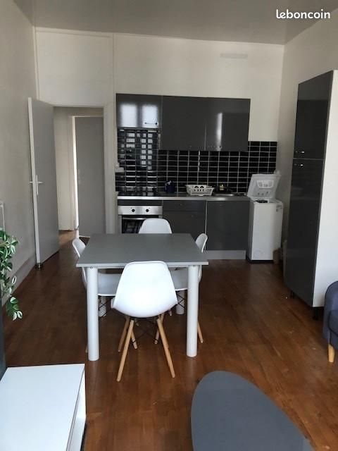 Appartement à louer, 38m², Saint-Etienne