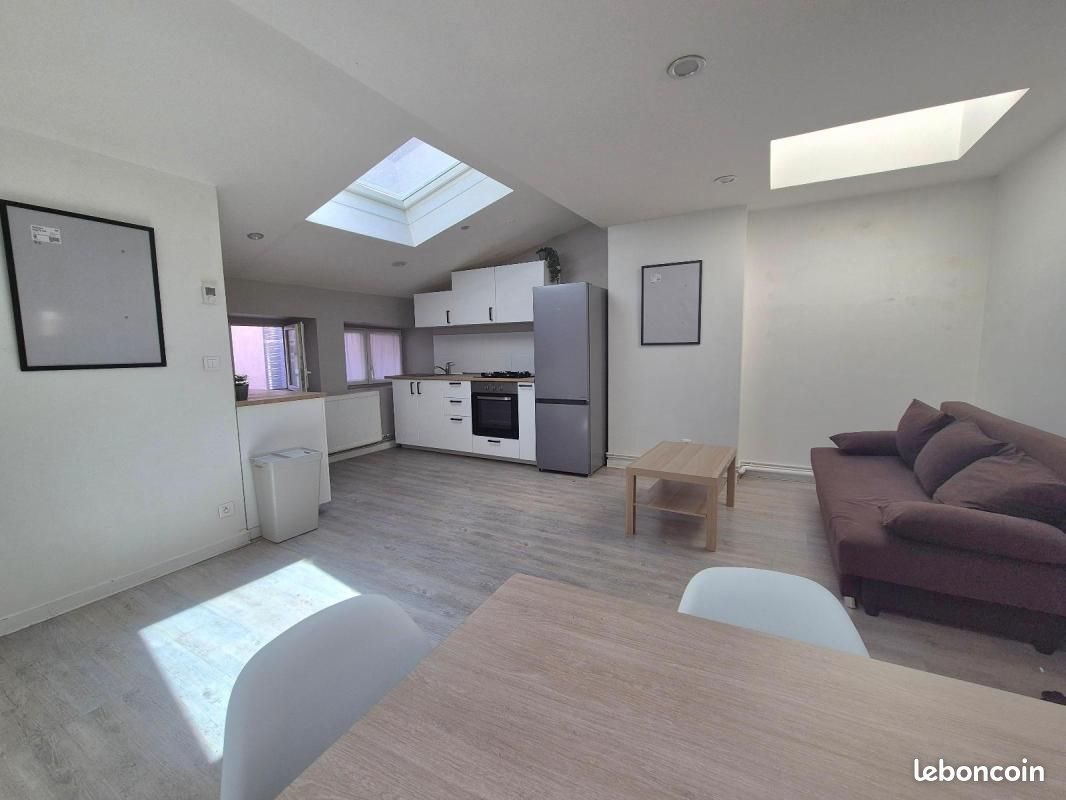 Appartement à louer, 62m², Saint-Etienne