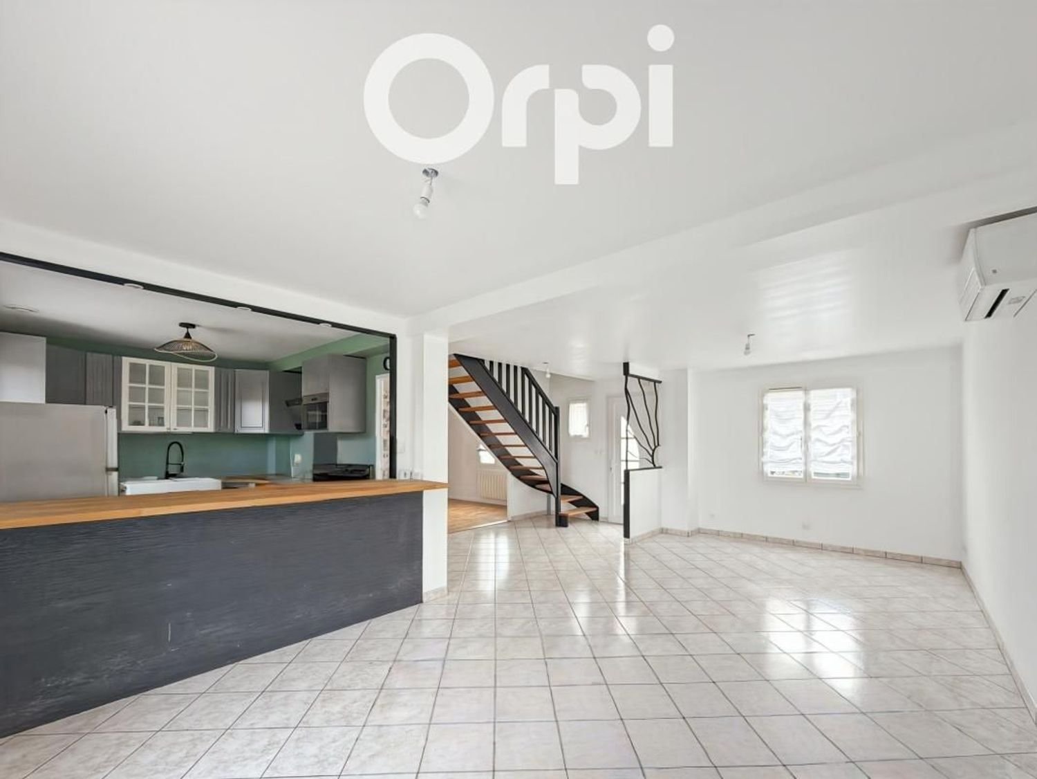 Maison à louer, 105m², Paris 20ème