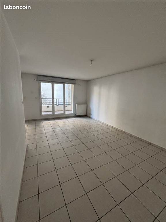 Appartement à louer, 70m², Saint-Chamond