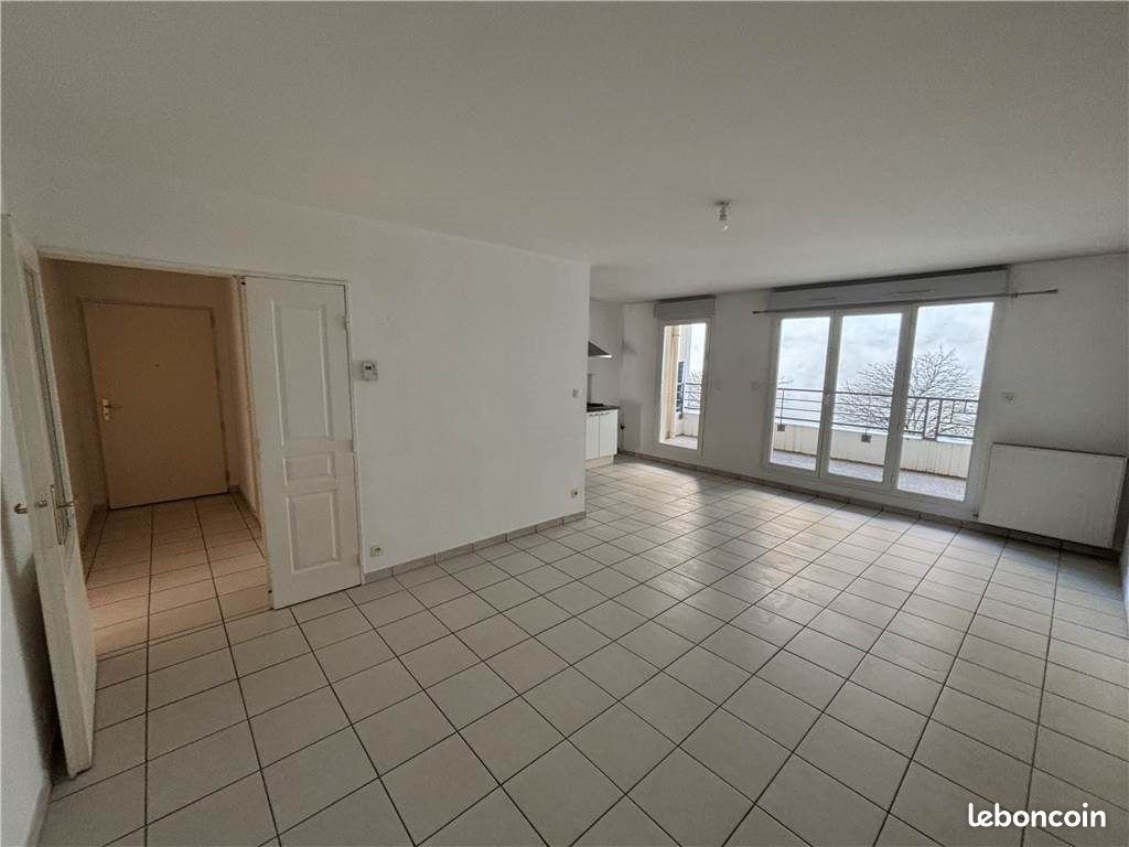 Appartement à louer, 70m², Saint-Chamond