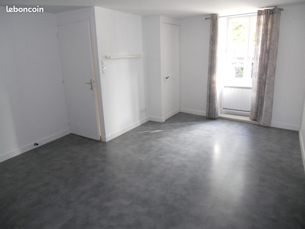 Appartement à louer, 59m², Montbrison