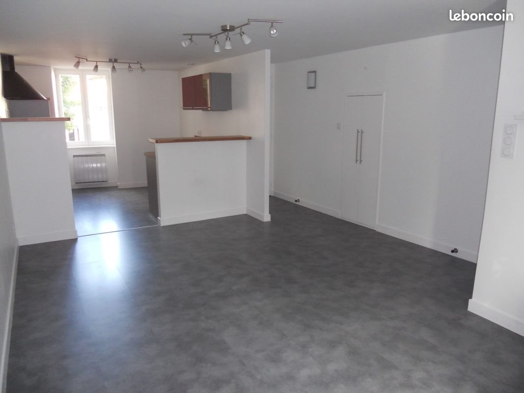 Appartement à louer, 59m², Montbrison