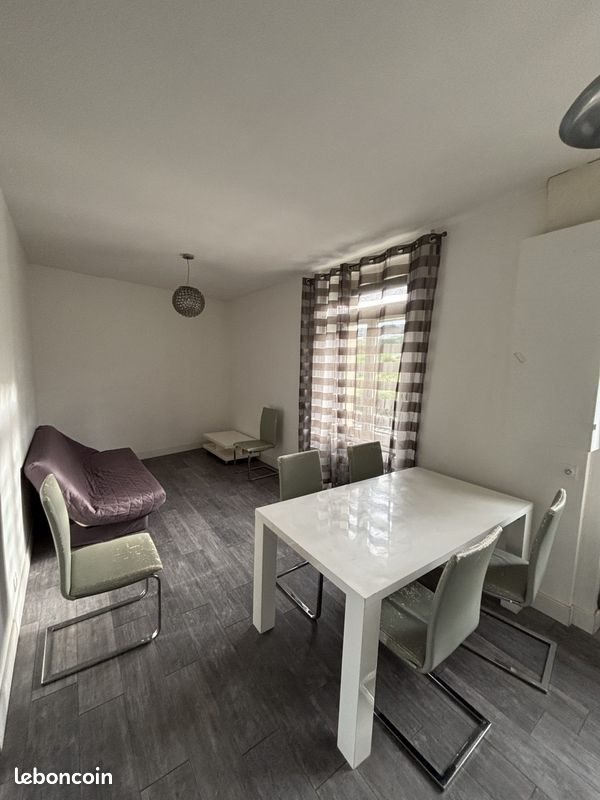 Appartement à louer, 37m², Villars