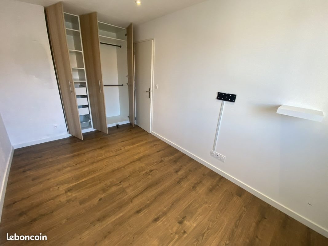 Maison à louer, 58m², Saint-Marcellin-en-Forez