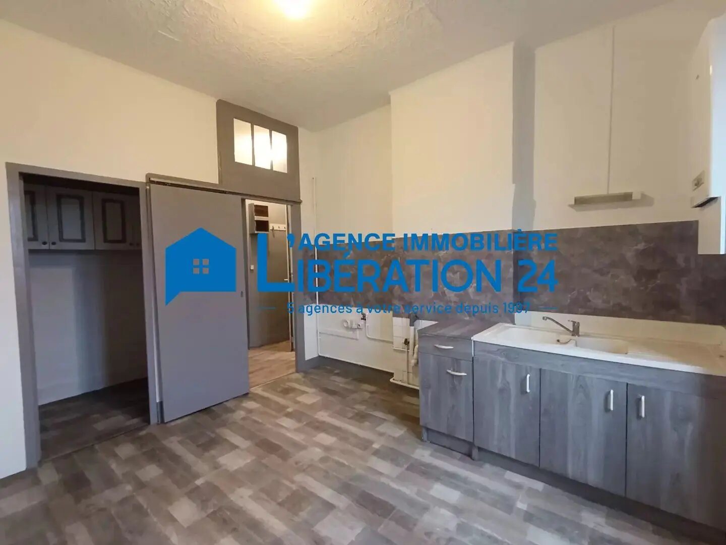 Appartement à louer, 49m², Saint-Étienne