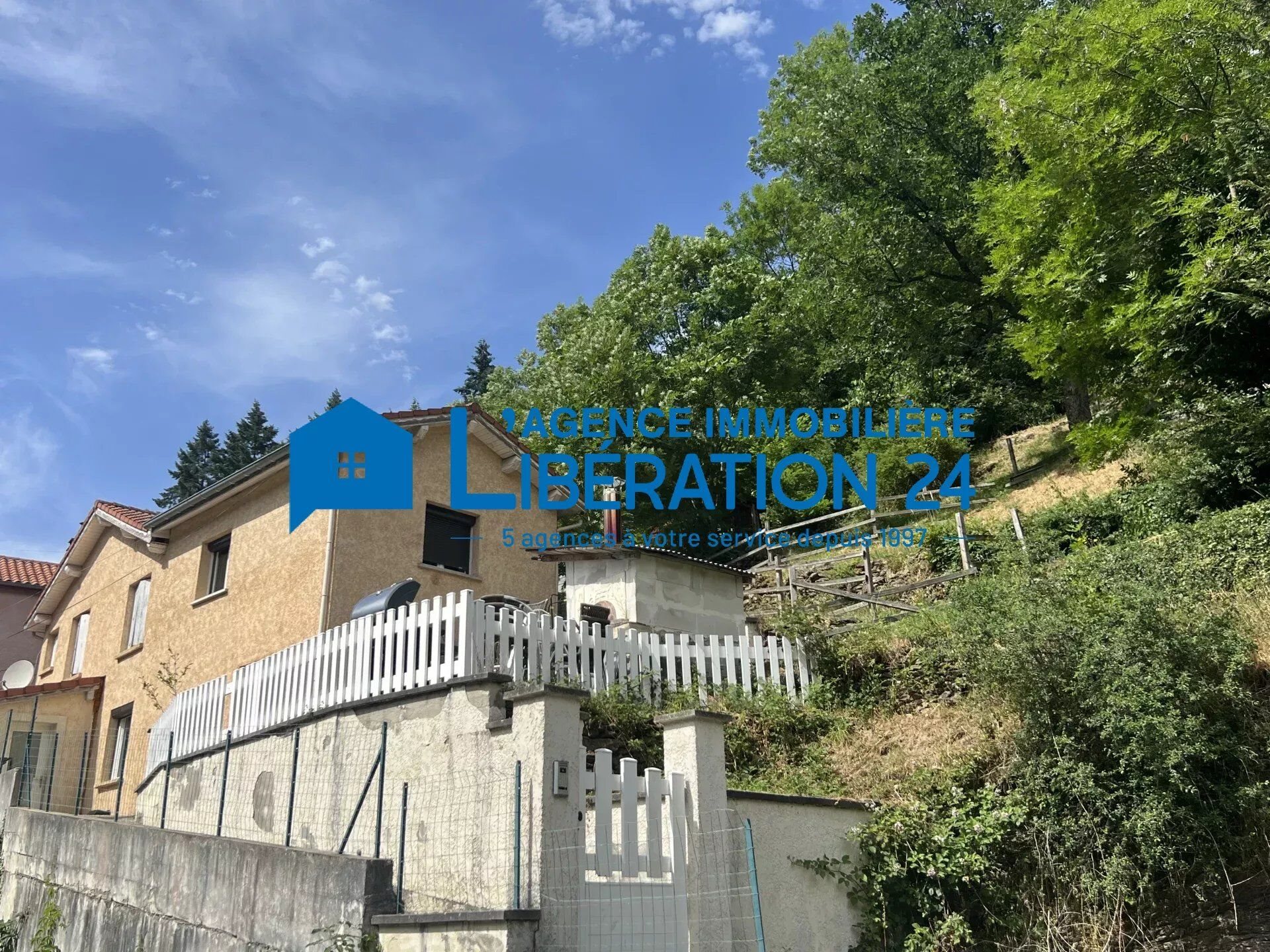 Maison à vendre, 115m², Le Chambon-Feugerolles