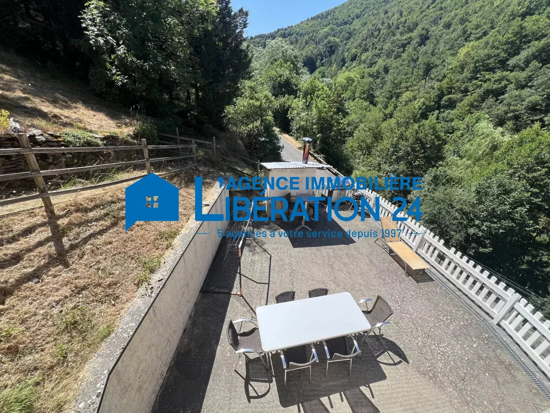 Maison à vendre, 115m², Le Chambon-Feugerolles