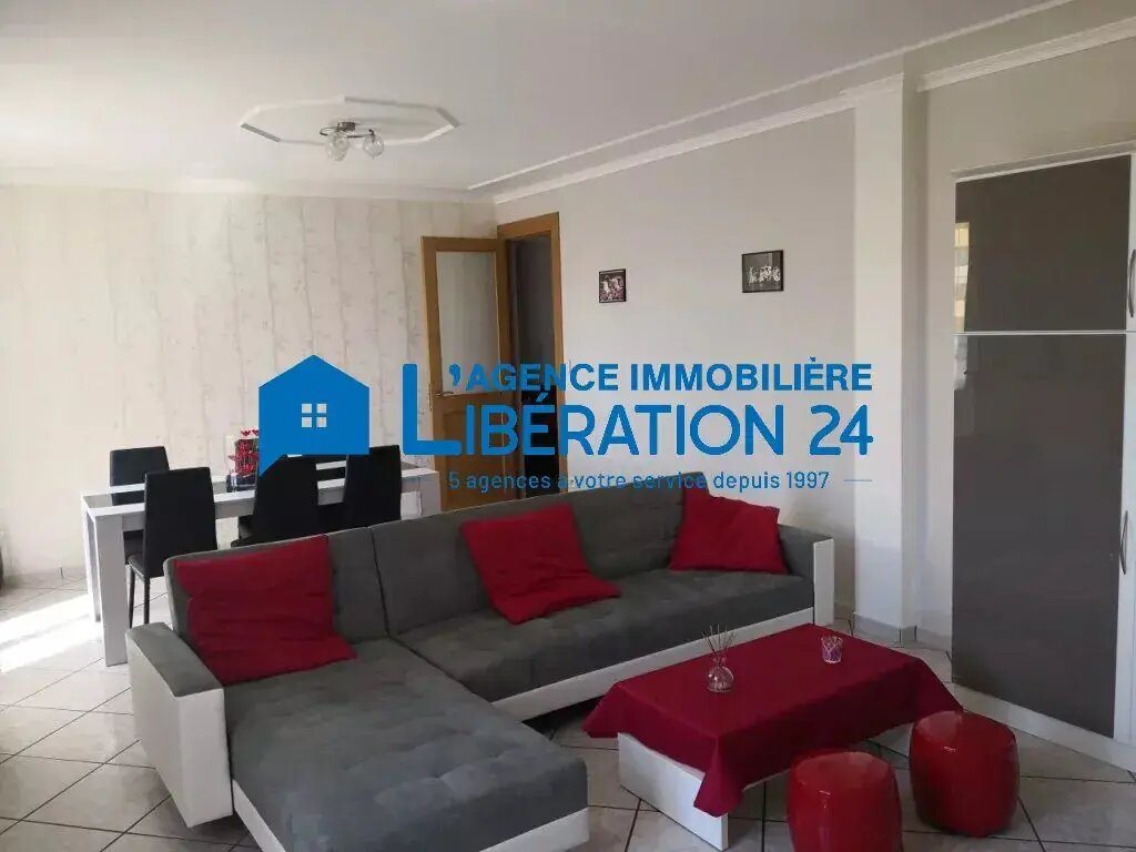 Appartement à louer, 83m², Saint-Etienne