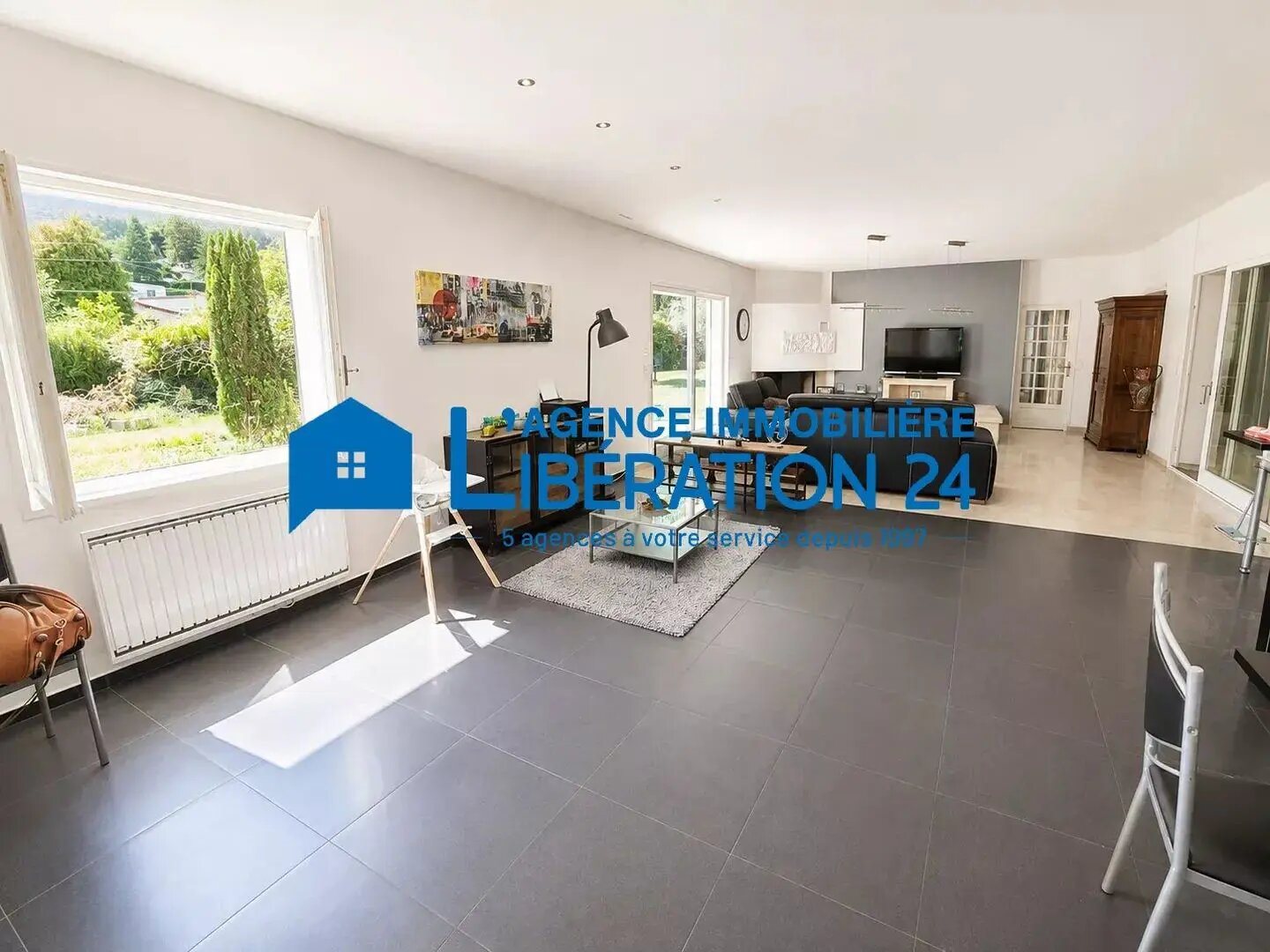Maison à vendre, 213m², Genilac
