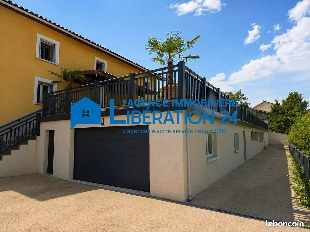 Maison à vendre, 135m², Genilac