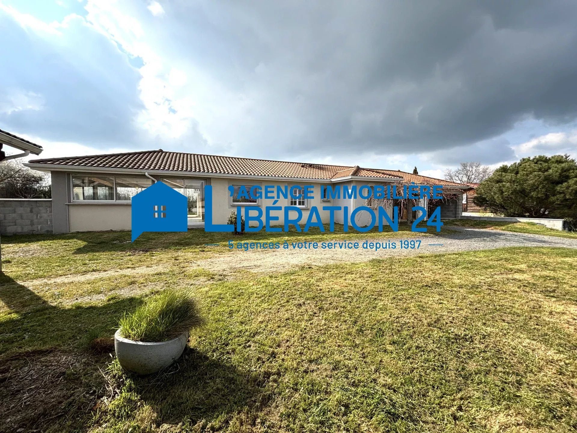 Maison à vendre, 202m², Saint-Médard-en-Forez