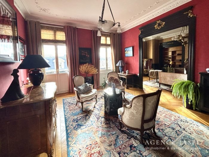 Appartement à vendre, 200m², Saint-Étienne